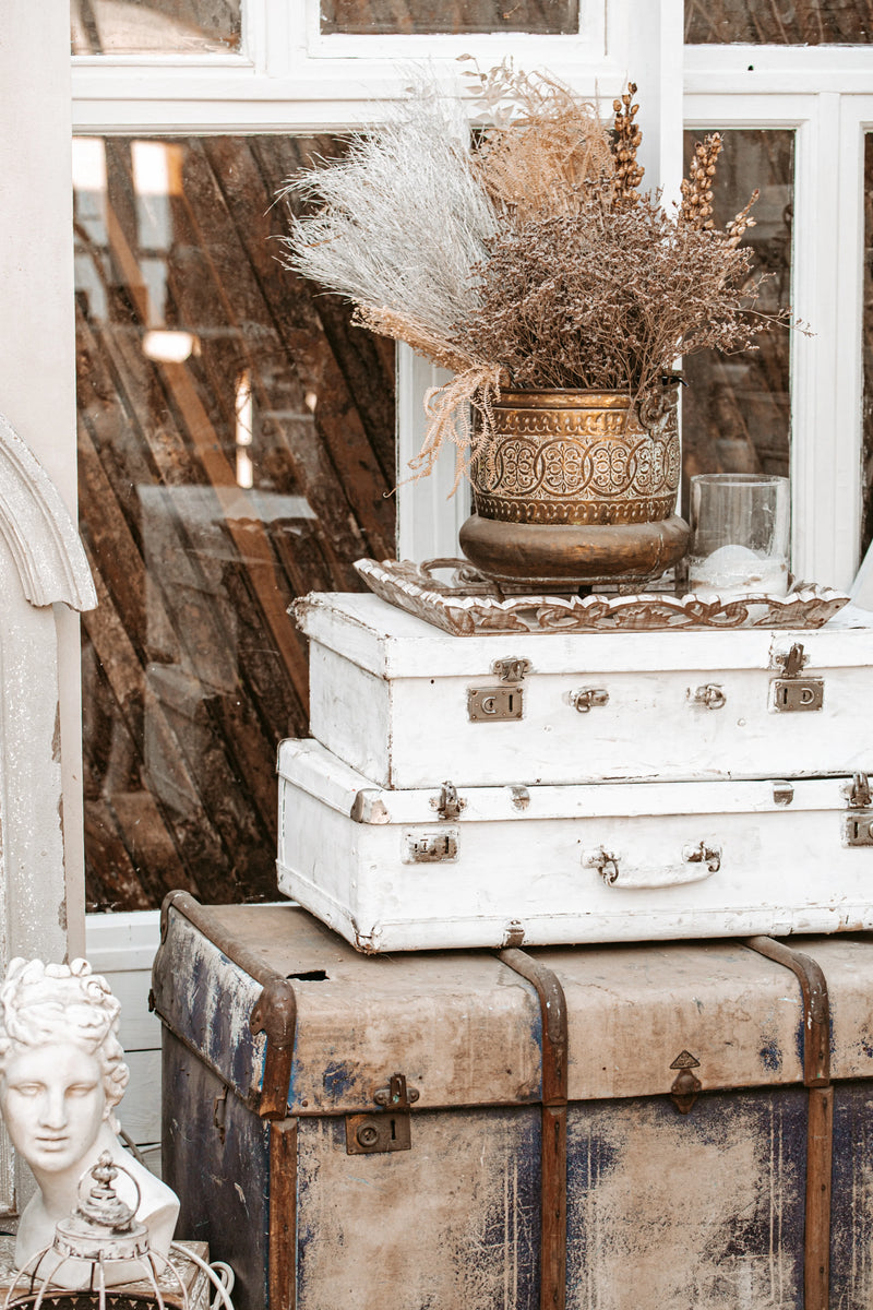 5 inspirações para decorar com sua mala de viagem