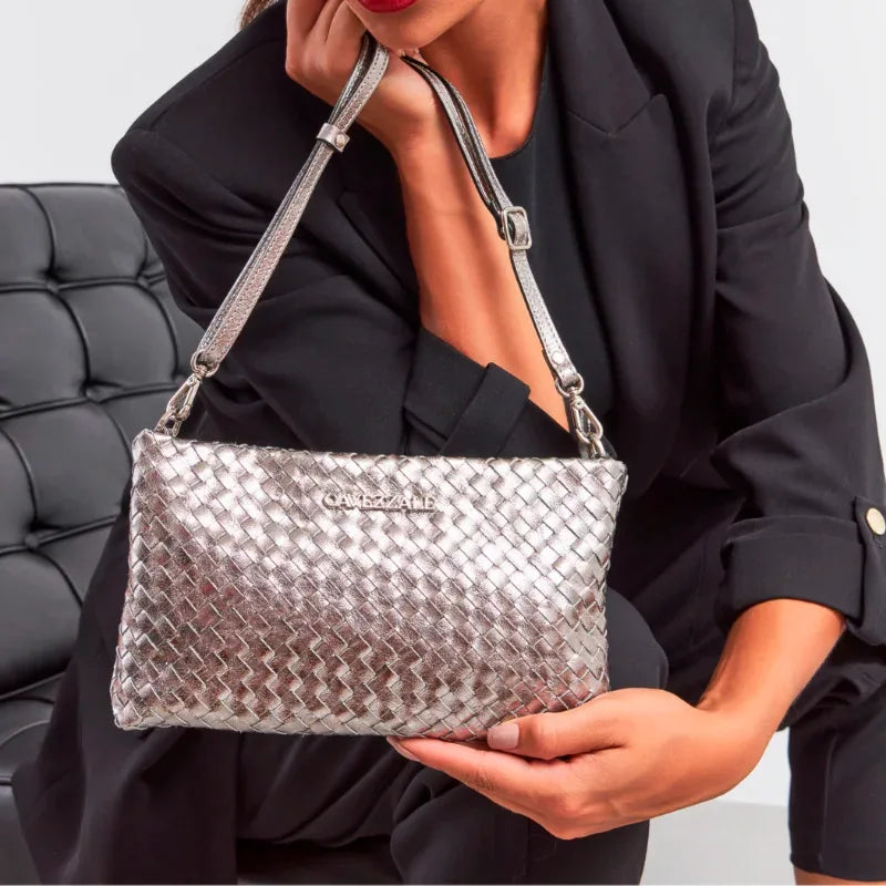Como escolher a bolsa de festa perfeita?