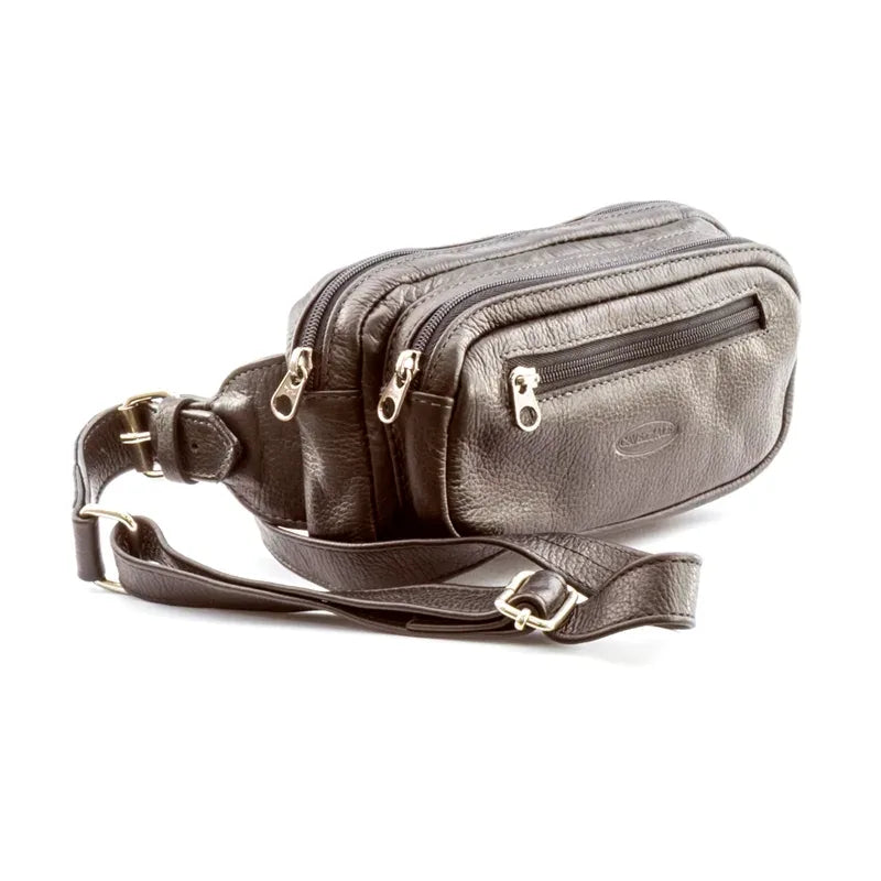 Pochete masculina: fora de moda ou atual?