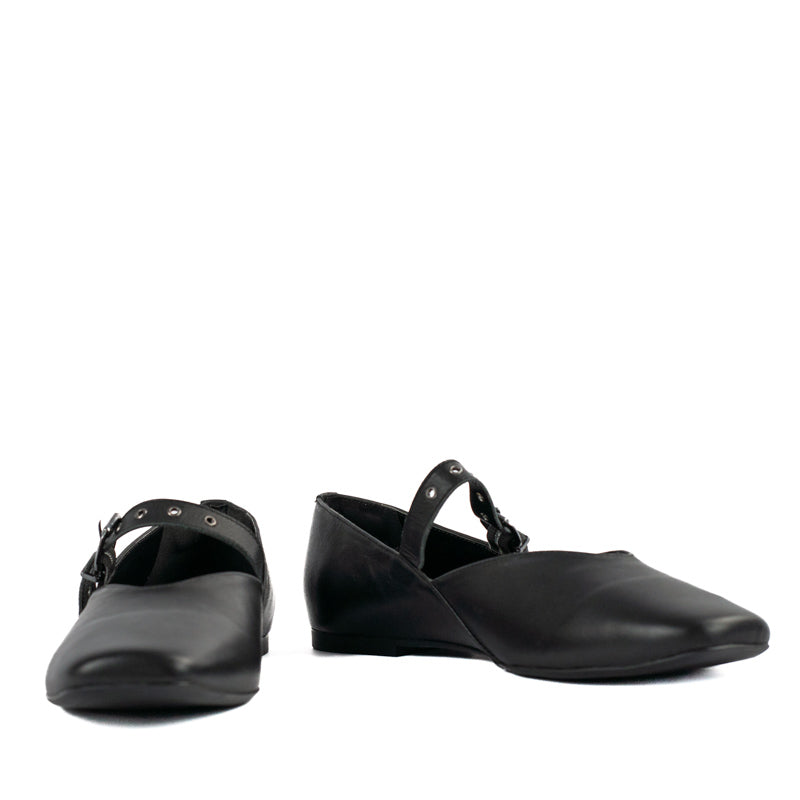 Sapatilha de Couro Cavezzale Atanado Preto 105253