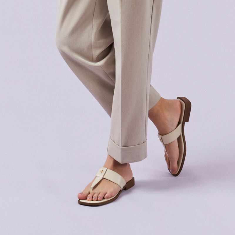 Sandália de Couro Cavezzale Off White 105417