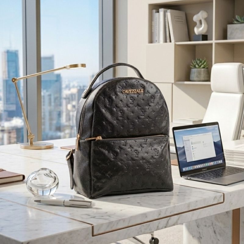 Mochila de Couro Cavezzale Floter Monograma Preto 105046