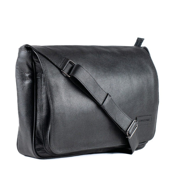 Pasta Tiracolo Satchel Couro Cavezzale Preto 053608