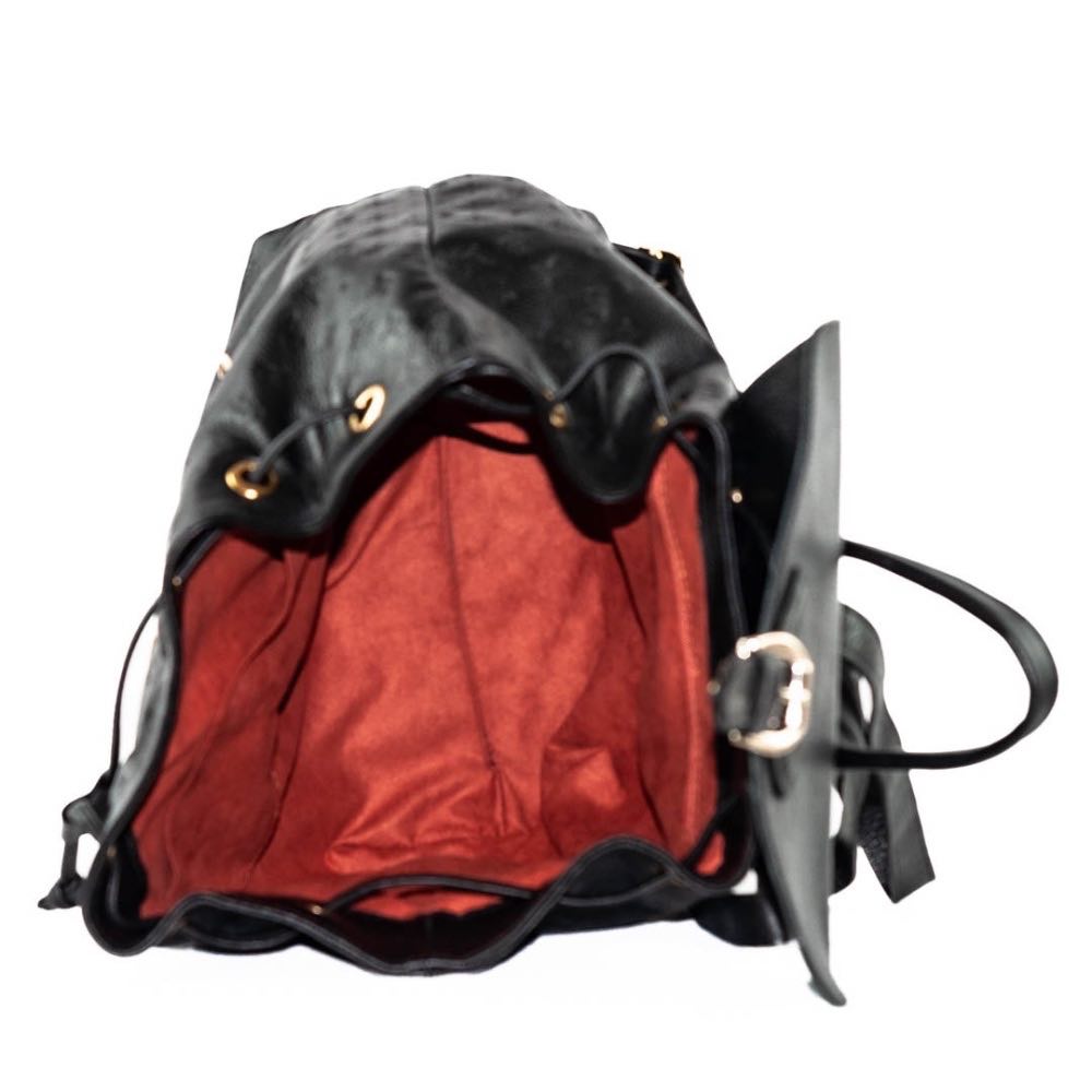 Mochila de Couro Cavezzale Preto 103672