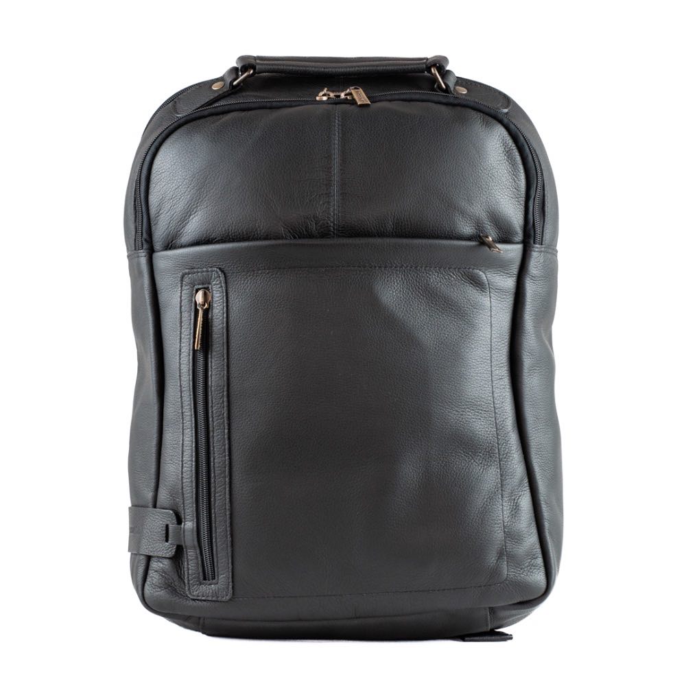Mochila de Couro Cavezzale Bufalo Preto 103498