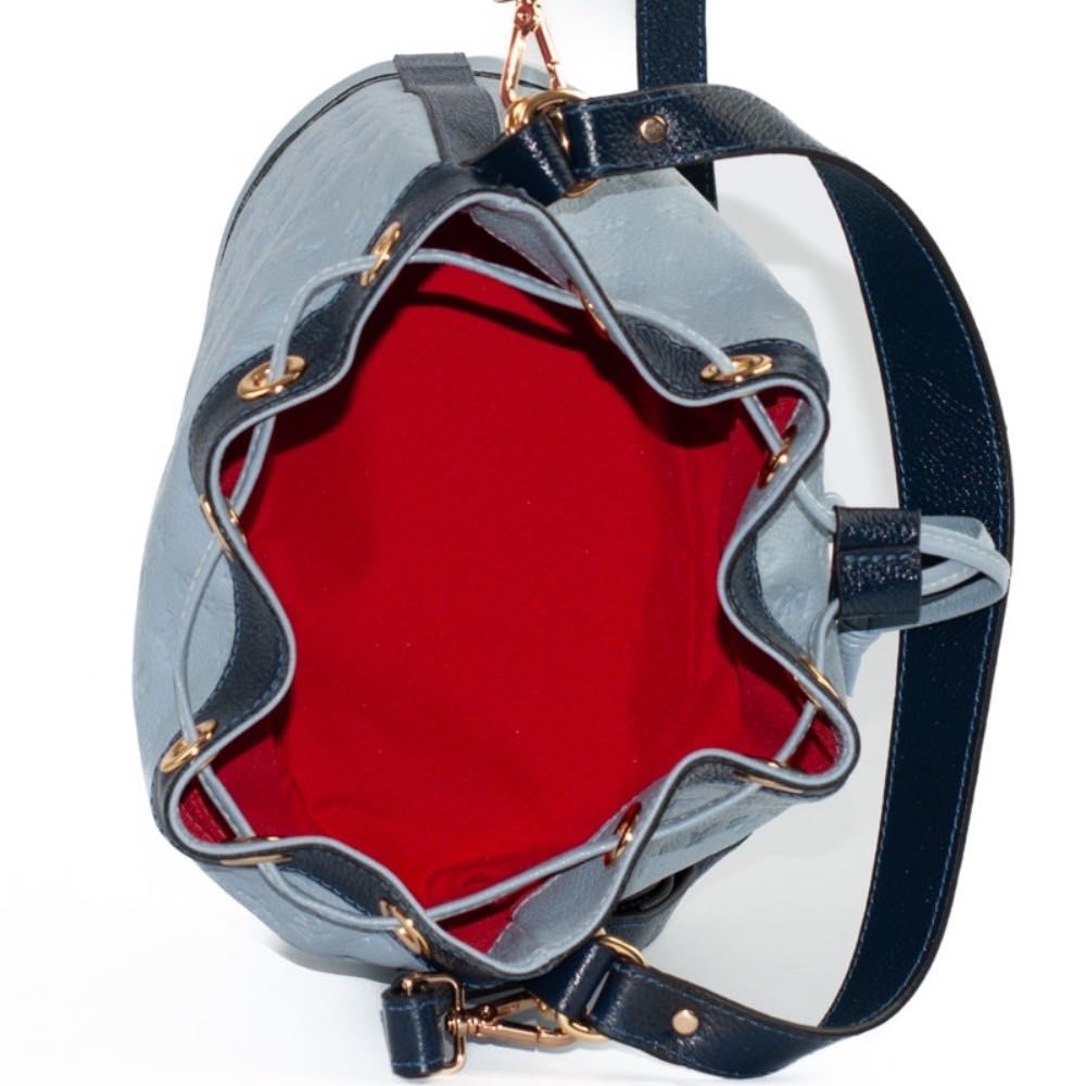 Bolsa Bucket Média Couro Monograma Cavezzale Sky/Marinho 105045