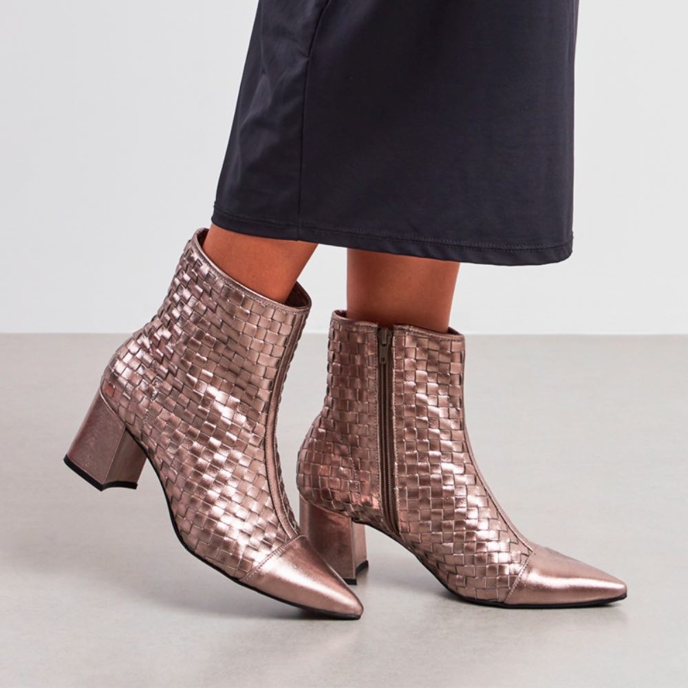 Bota de Couro Cristal Cavezzale Onix 105099