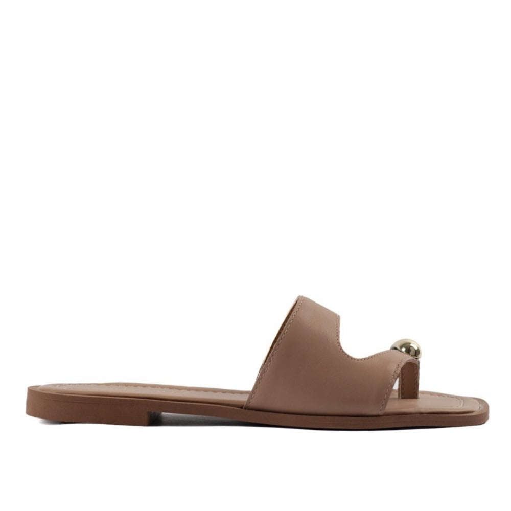 Sandália de Couro Atanado Cavezzale Fendi 105407