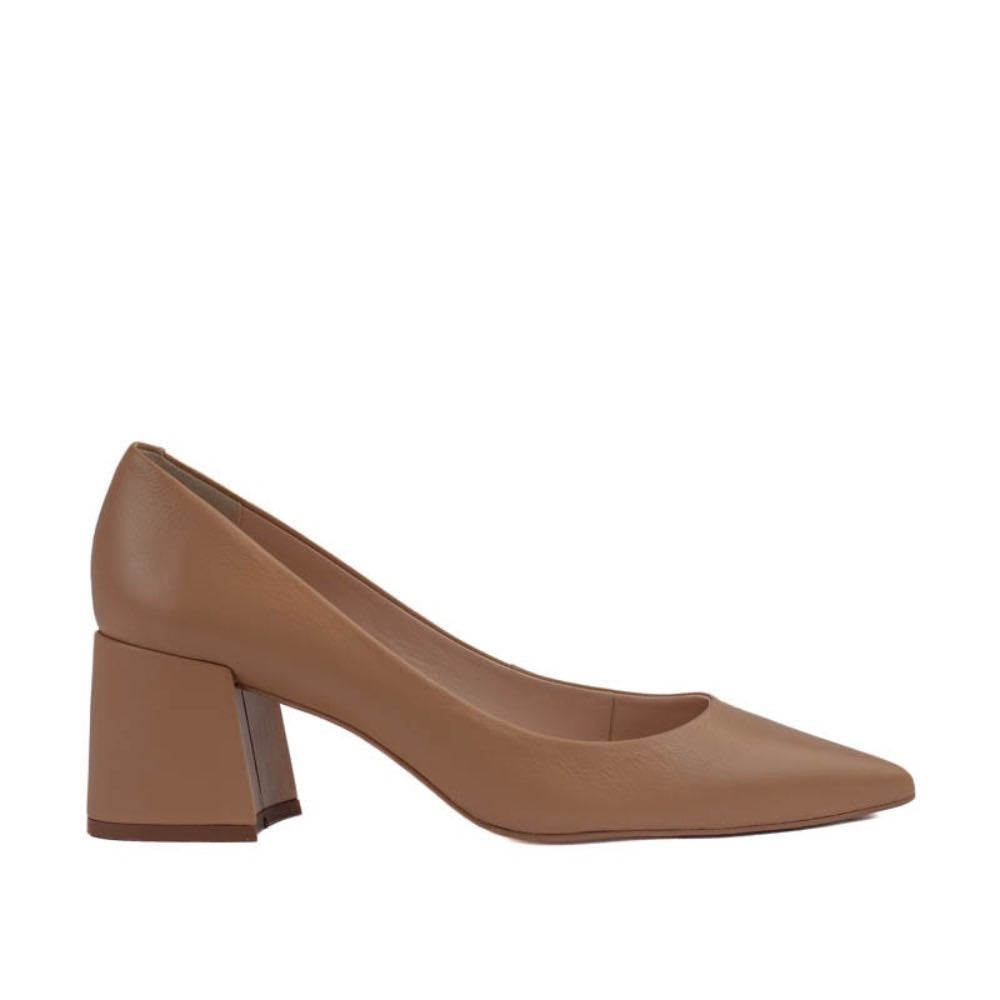 Scarpin de Couro Bristol Cavezzale Macadâmia 105397