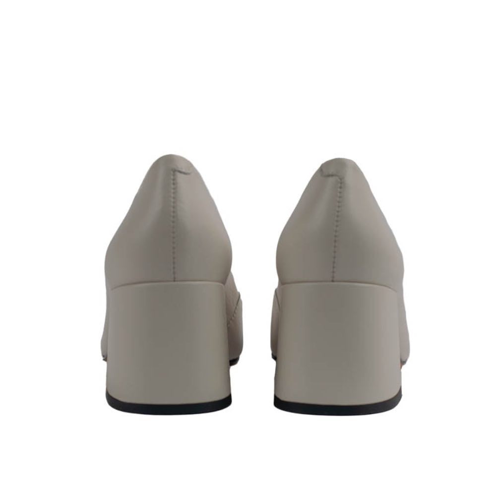 Scarpin de Couro Bristol Cavezzale Off White 105397