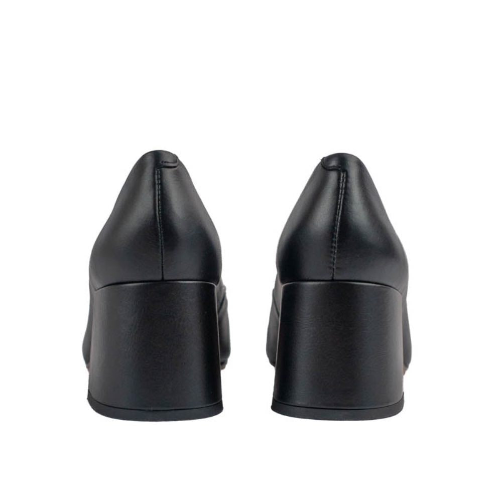 Scarpin de Couro Bristol Cavezzale Preto 105397