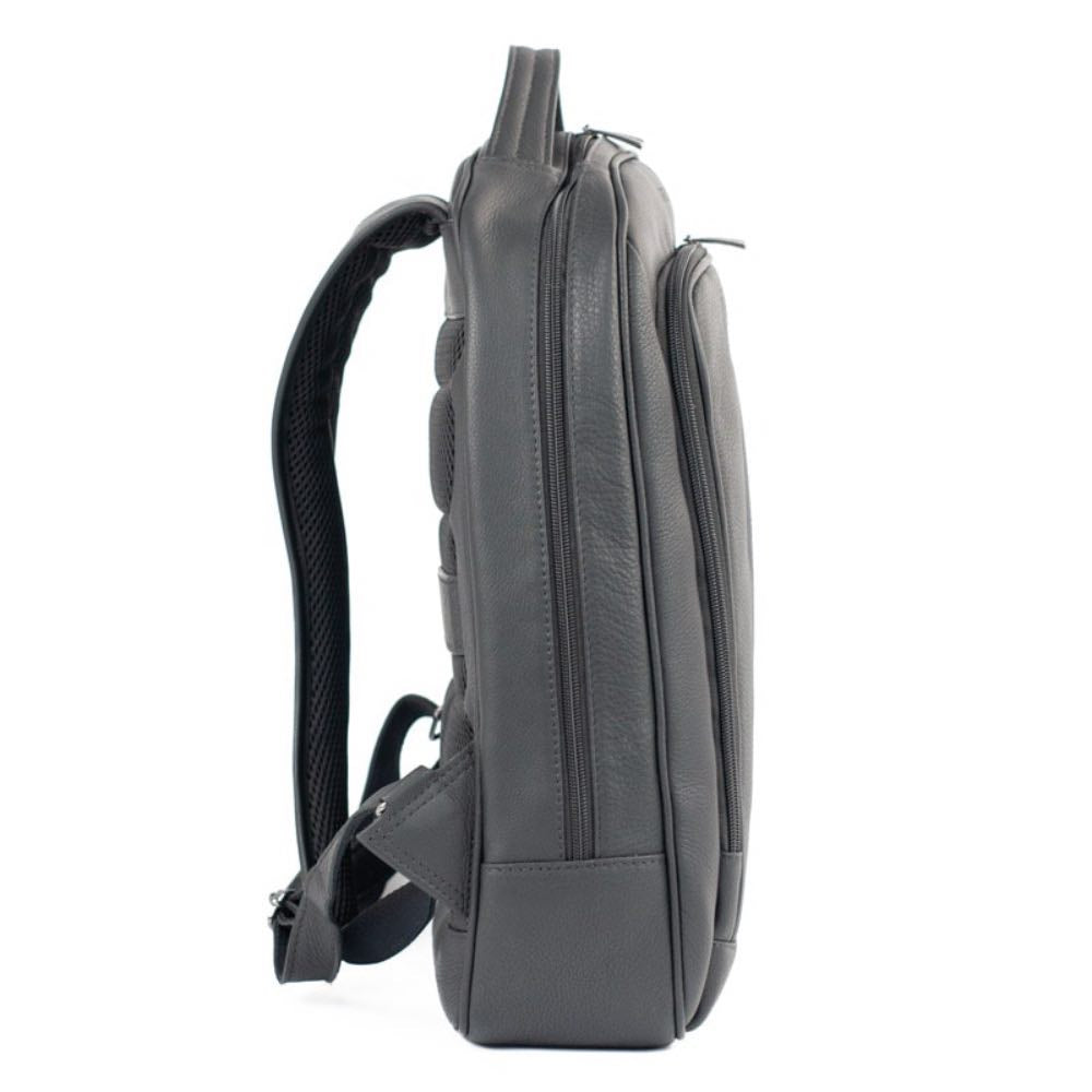 Mochila de Couro Búfalo Cavezzale Preto/Marinho 105473
