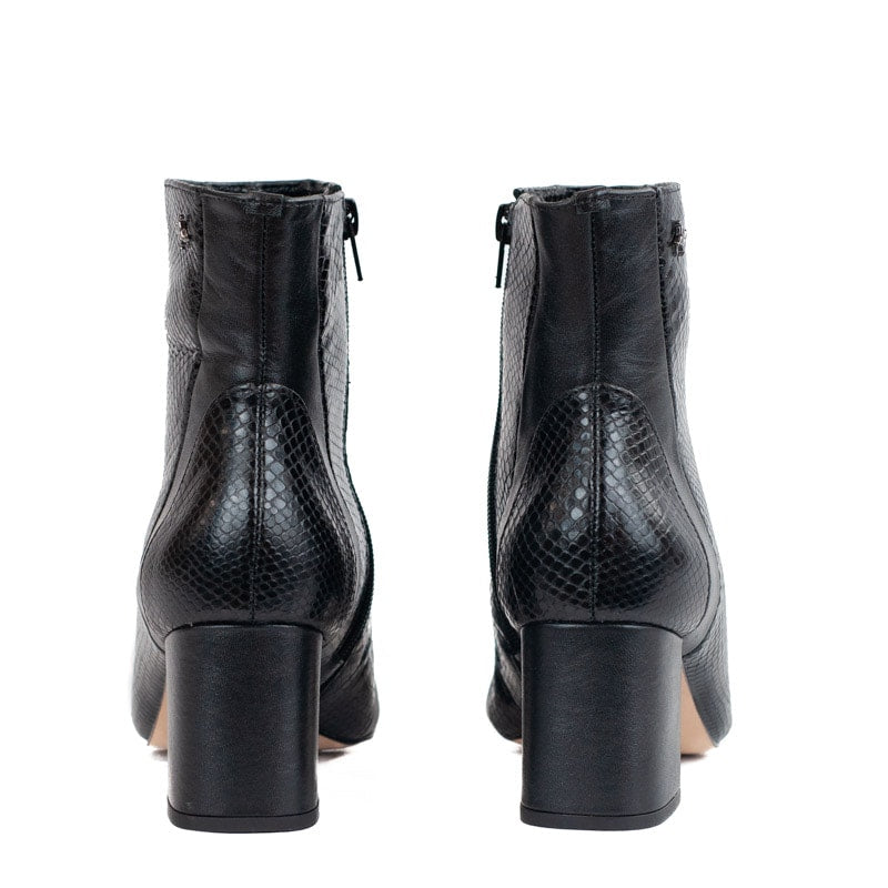 Bota Curta de Couro Snake Cavezzale Preto 105730