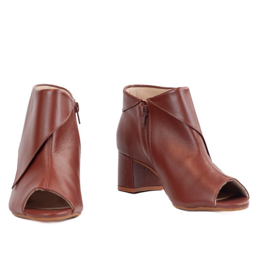 Bota de Couro Veneto Cavezzale Conhaque 105747