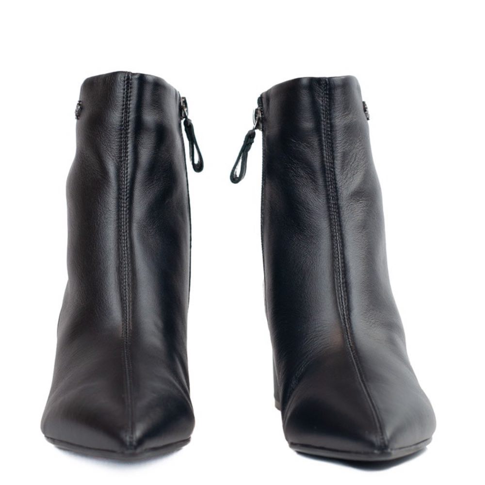 Bota Curta de Couro Cavezzale Preto 105719