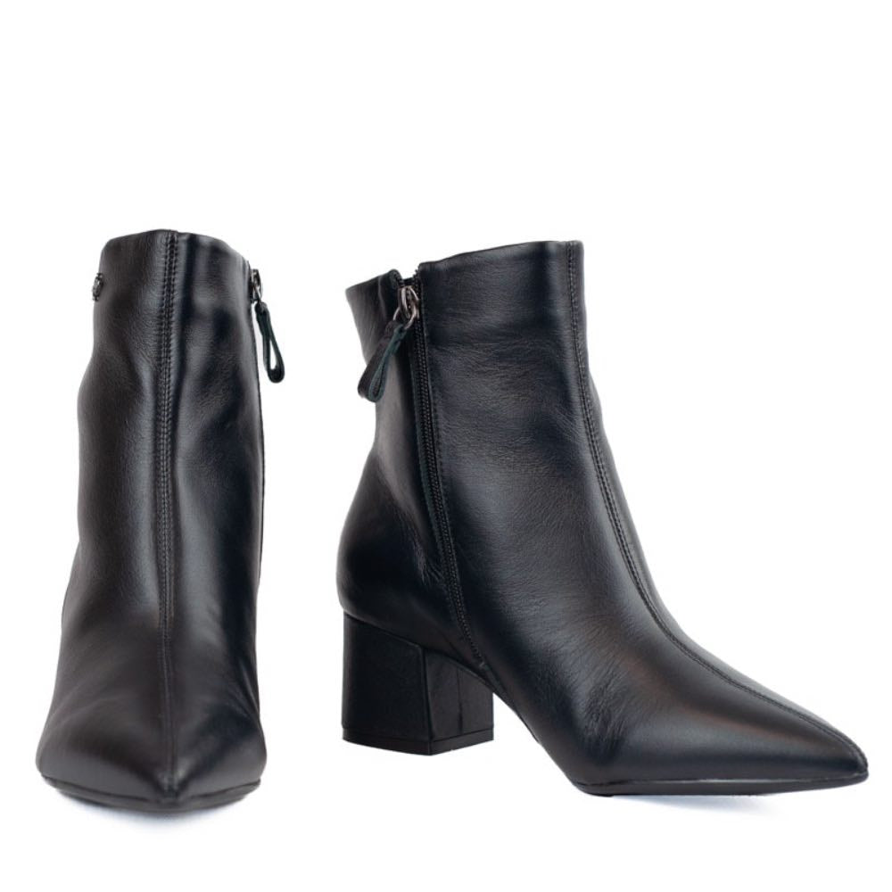 Bota Curta de Couro Cavezzale Preto 105719