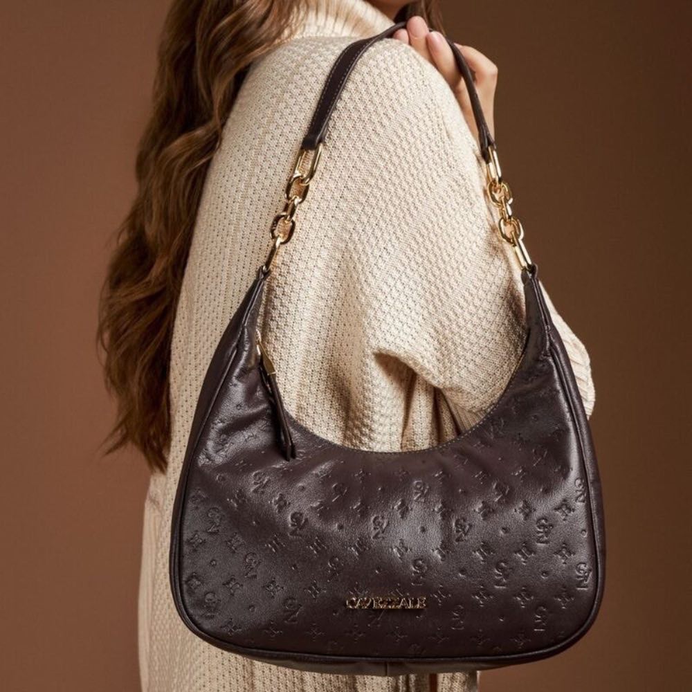 Bolsa Hobo Grande de Couro Cavezzale Monograma Cacau 105795