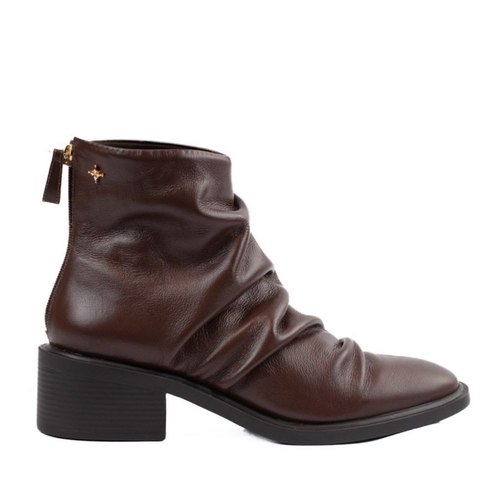 Bota de Couro Veneto Cavezzale Brown 105721