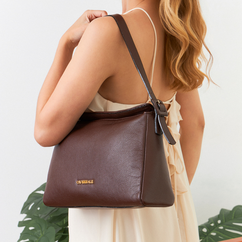 Bolsa Hobo Grande de Couro Floter Cavezzale Marrom 105557