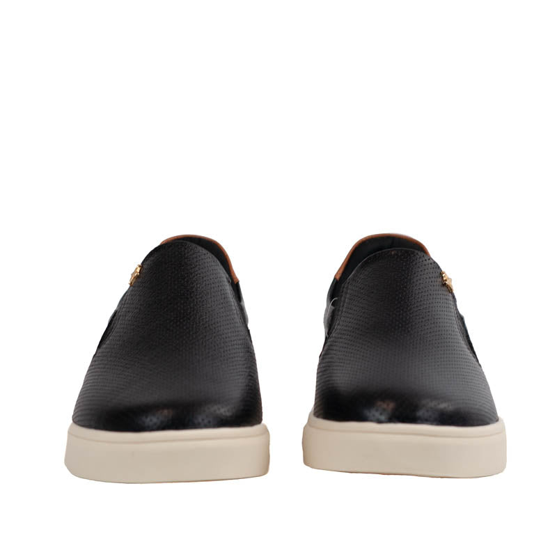Tênis de Couro Cavezzale Floter Furadinho Preto 105880